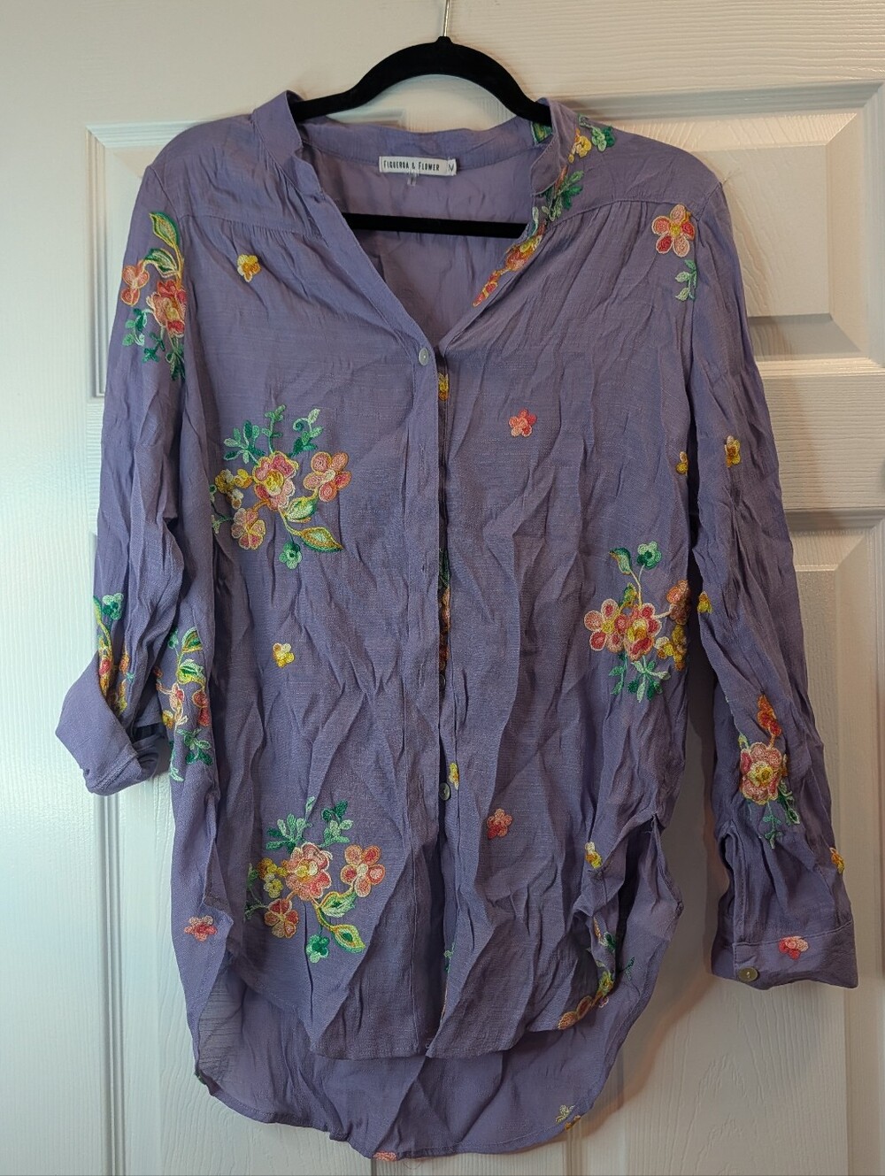 Boho Embroidered Cottagecore Floral Button Down Tunic Shirt Medium.